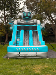WhatsApp20Image202025 10 2520at2008.34.49 16117f41 1761666128 Friendly Robot Slide 15 ft (dry)